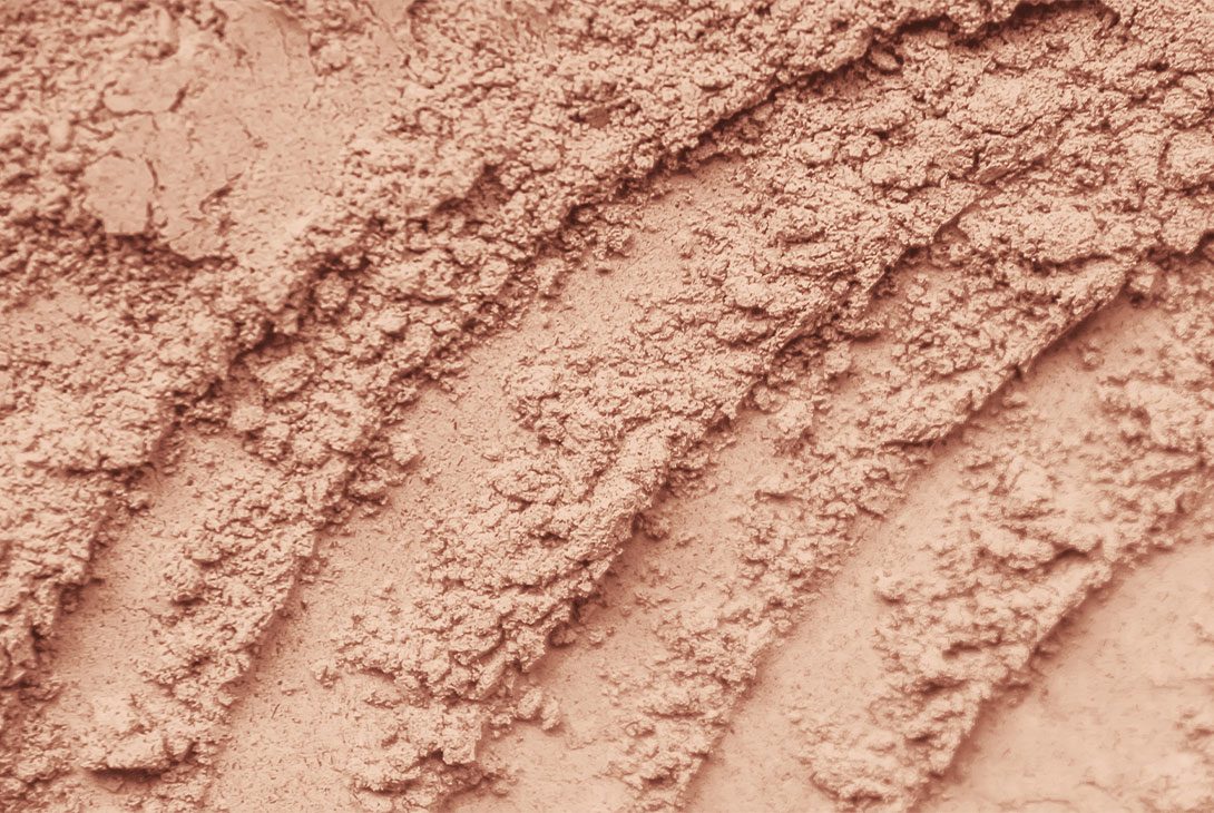 5 Things Your Makeup Is Trying To Tell You