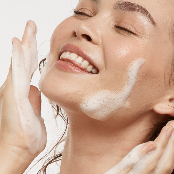 Gentle Foaming Face Cleanser 200ml